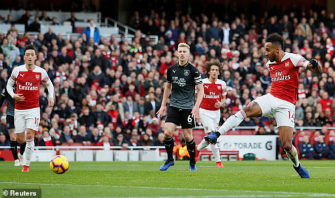 Arsenal - Burnley: Rượt đuổi nghẹt thở, định đoạt phút bù giờ - 1