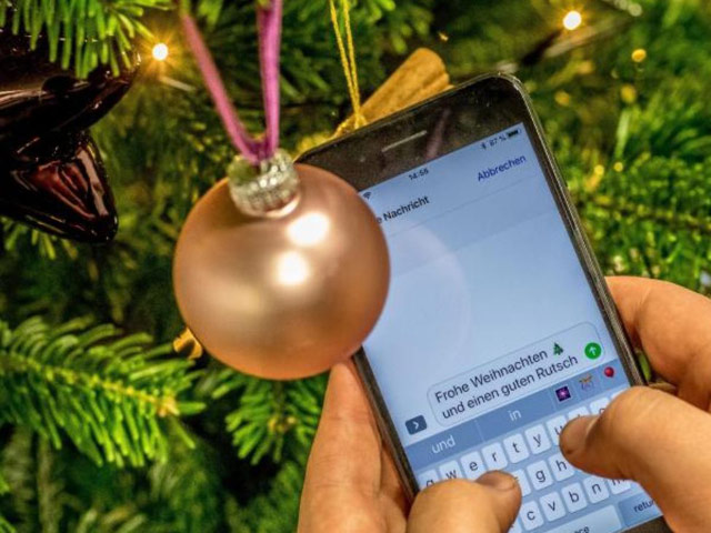 Đây là những smartphone giảm giá “sốc” dịp Giáng sinh, mua ngay kẻo muộn