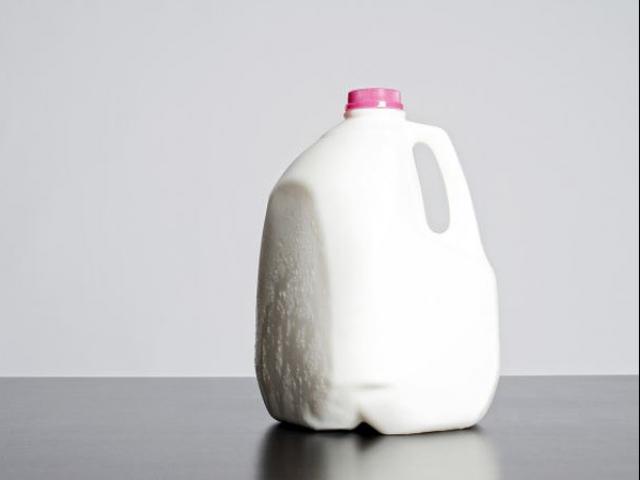Xu hướng tăng cân quái đản: Uống sữa 'tẹt ga'