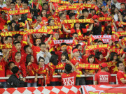 Bóng đá - ĐT Việt Nam Vua AFF Cup &quot;mở hàng&quot;: Fan Việt hòa nhịp Triều Tiên