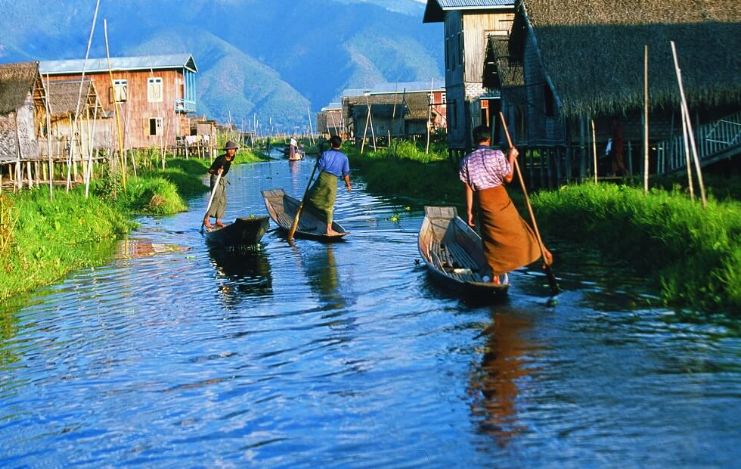 Tết này chưa biết đi đâu chơi, tham khảo ngay những điểm đến ngay gần Việt Nam này - 8