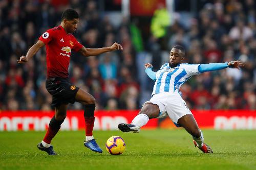 Chi tiết MU - Huddersfield Town: Nỗ lực những phút cuối (KT) - 9