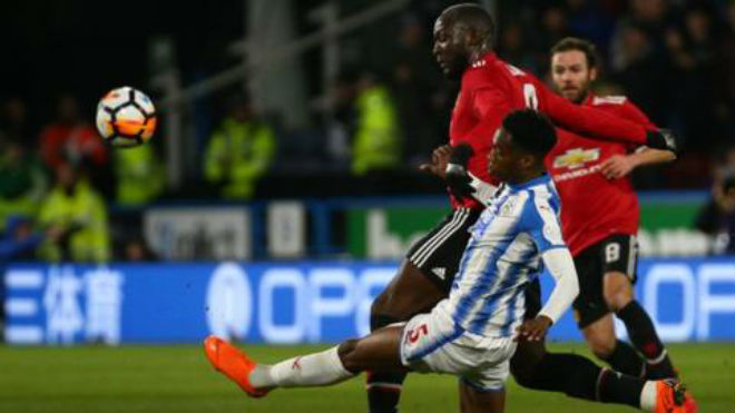 Chi tiết MU - Huddersfield Town: Nỗ lực những phút cuối (KT) - 14