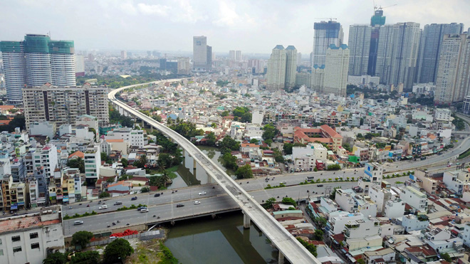 Tường vây ngầm bị điều chỉnh và hình ảnh metro số 1 sau 6 năm thi công - 7