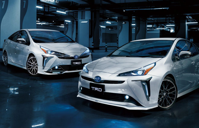 Toyota Prius thêm thể thao và cá tính với gói &#34;độ&#34; TRD Sport - 1