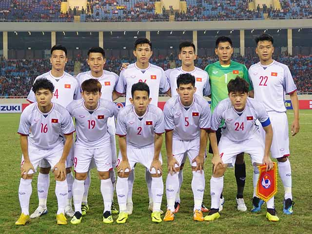 ĐT Việt Nam dự Asian Cup: Khắc chế tử huyệt bóng chết bằng ”người khổng lồ”