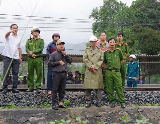 Vụ sạt lở 3 người chết cùng một nhà: Lạc giọng giữa đêm khuya không tiếng đáp lại - 8