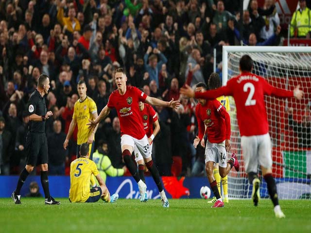 McTominay ghi bàn cho MU, tân đội trưởng Arsenal bị chê hèn nhát