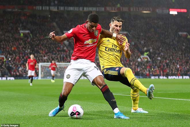 Rashford tịt ngòi trước Arsenal