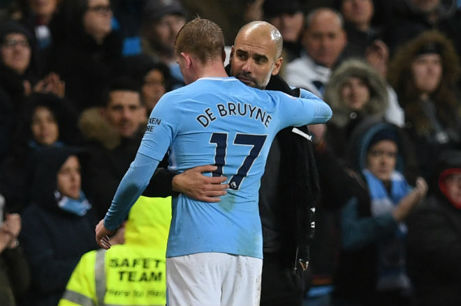 HLV Pep Guardiola không hài lòng vì cậu học trò De Bruyne tự ý rời Man City mà không xin phép ông