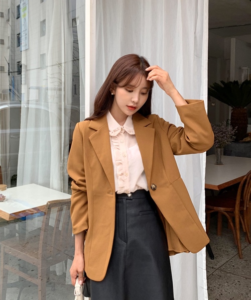 Nữ công sở nên mặc blazer thế nào cho sang? - 4