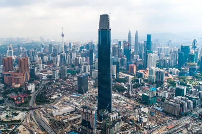 Sau khi hoàn thành, tòa nhà Exchange 106 là tòa nhà cao nhất Đông Nam Á.