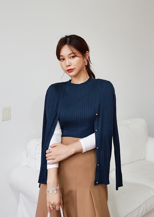 4 cách ứng dụng cardigan cho nữ công sở ngày giao mùa - 3