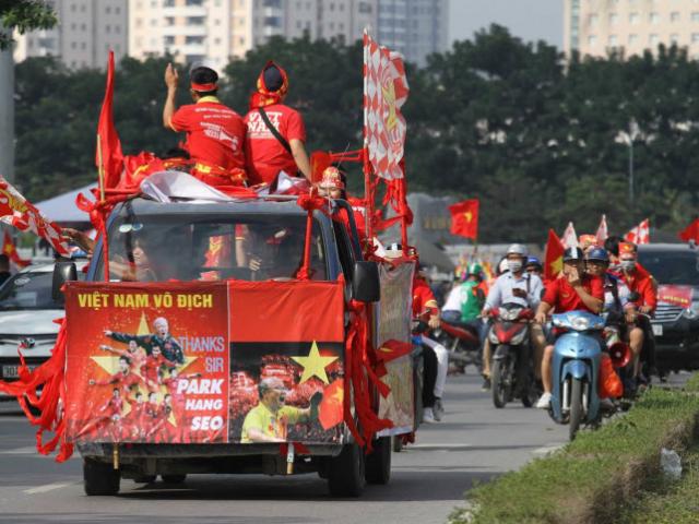 Đội tuyển Việt Nam đấu Malaysia: Ô tô, xe máy di chuyển thế nào ở Hà Nội?