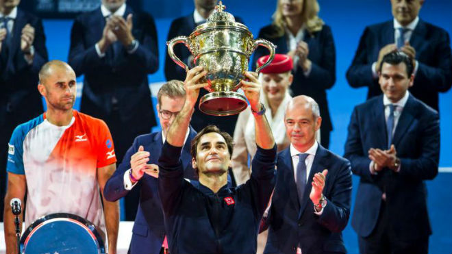 Federer còn bận chuẩn bị kế hoạch bảo vệ danh hiệu ở Basel và không quan tâm đến đám cưới của Nadal