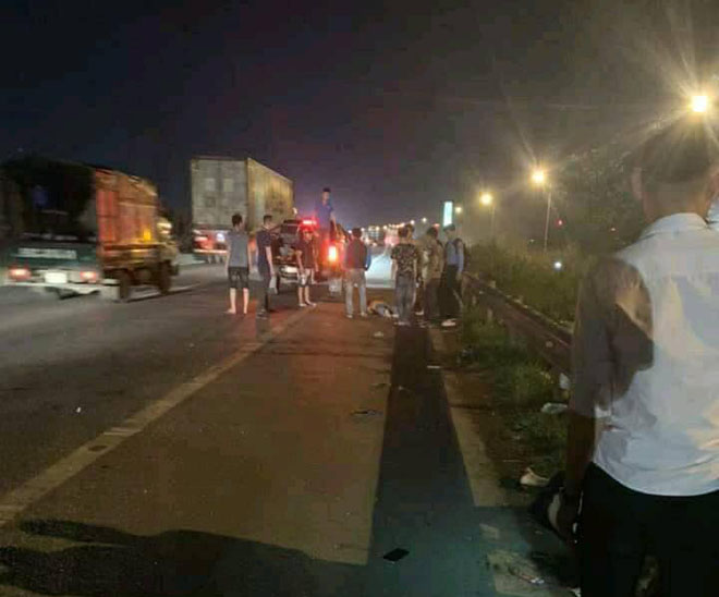 Hiện trường xảy ra vụ tai nạn trên cao tốc Hà Nội- Bắc Giang. Ảnh: V.T