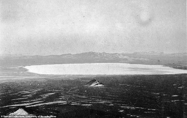 Trước khi trở thành địa điểm bí ẩn nổi tiếng thế giới, Khu vực 51 được biết đến với tên gọi Hồ Groom. Nơi đây nằm ở phía nam sa mạc Nevada bị khô cạn.