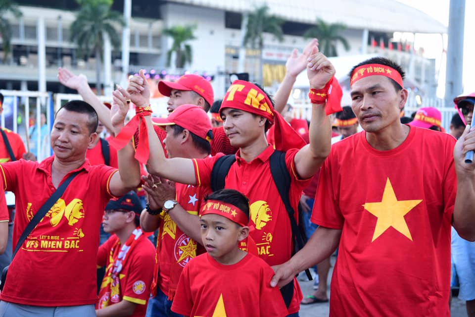 Đội tuyển Việt Nam giành trọn 3 điểm trước Malaysia, &#34;chảo lửa&#34; Mỹ Đình &#34;nổ tung&#34; - 46