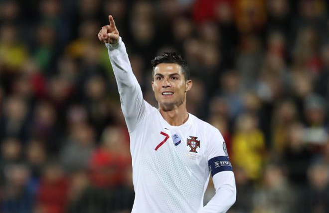 Ronaldo cùng các đồng đội cần phải thắng Luxembourg