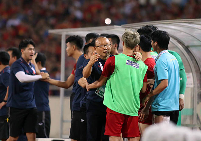 Tan Chang Hoe thêm một lần đau trước Park Hang Seo: Ai mới là &#34;Phù thủy&#34;? - 9