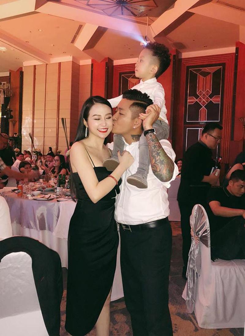 Vợ chồng Tuấn Hưng -
Hương Baby