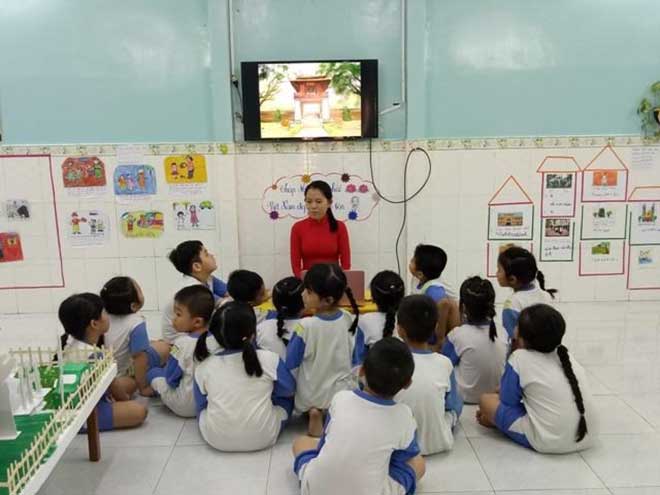 Đây chính là cảm giác của 9X khi ngồi kể tỉ thứ chuyện cho 1 đám 10x nghe.