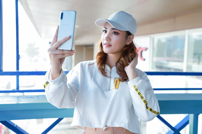 Galaxy A50s hội tụ loạt công nghệ ‘ngốn’ chi phí sản xuất, song giá chỉ 7 triệu đồng - 1