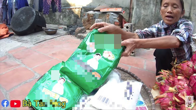 Bà Tân Vlog làm video mất chất khiến dân mạng bức xúc: Sự thật bất ngờ - 4