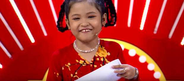 Cô bé 7 tuổi Hạnh Trang khiến Trấn Thành và Trường Giang phát cuồng