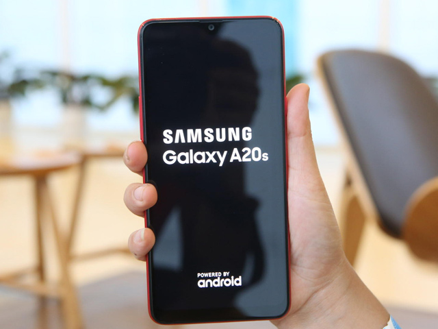 Ngắm Galaxy A20s thiết kế gọn gàng, giá sinh viên