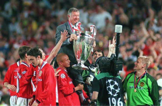 HLV Sir Alex Ferguson từng giúp MU 2 lần vô địch Champions League vào các mùa giải 1998/99 và 2007/08