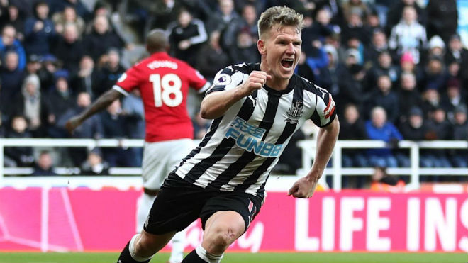 Newcastle vừa thắng MU 1-0 ở vòng đấu trước tại giải Ngoại hạng Anh