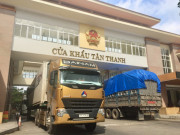 Thị trường - Tiêu dùng - Thấp thỏm lo &quot;giải cứu&quot; gần 500 container nông sản ùn ứ tại Tân Thanh