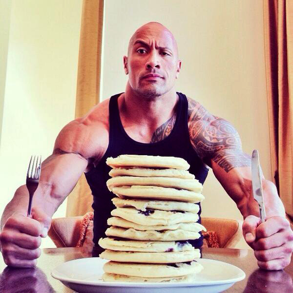 Đĩa bánh pancake khổng lồ của The Rock.&nbsp;