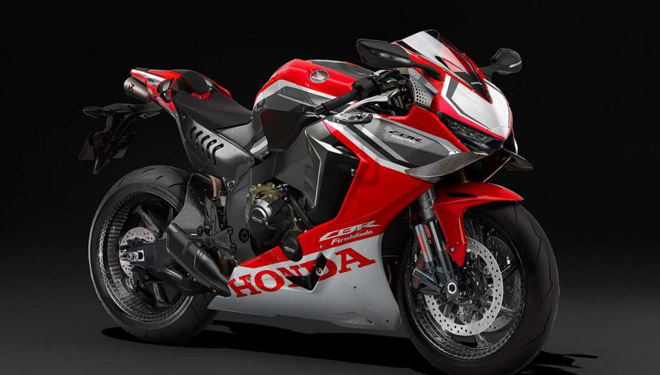 Honda CBR1000RR Fireblade 2020 sẽ có hình hài trông như thế nào? - 1