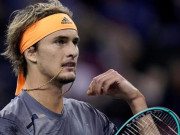 Thể thao - Basel Open ngày 2: Zverev thua sốc, Tsitsipas đi tiếp nhờ &quot;đấu súng&quot;