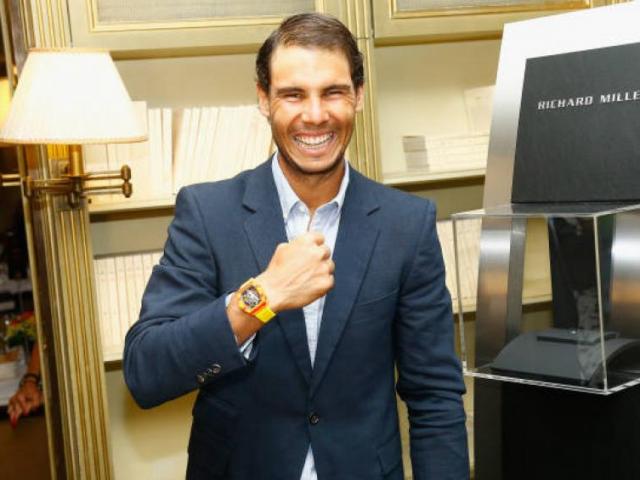 Tin thể thao HOT 24/10: Nadal 2 lần bị trộm đồng hồ, Federer bị khiêu khích
