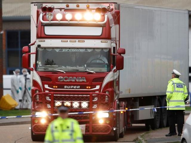 Ai là kẻ đứng sau cái chết của 39 người Trung Quốc trong xe container ở Anh?