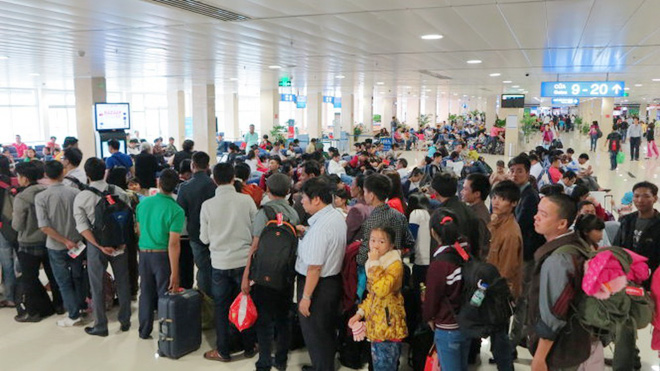 Sân bay thường nhộn nhịp những ngày cận Tết (nguồn ảnh: internet)