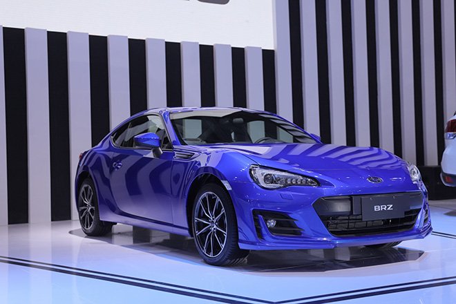 Cận cảnh siêu phẩm hàng hiếm Subaru BRZ 2019 số sàn tại Triển lãm Ô tô Việt Nam năm nay - 6