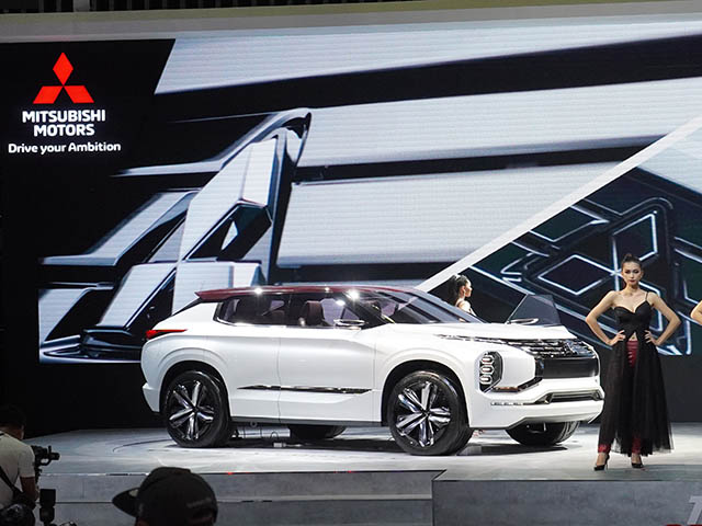 Soi chi tiết mẫu xe ý tưởng GT-PHEV của Mitsubishi tại VMS 2019
