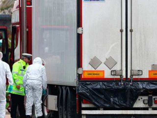 Vụ phát hiện 39 thi thể: Đại sứ Anh tại Việt Nam làm việc với Bộ Công an