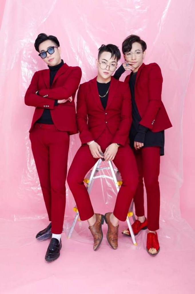 Màn "lột xác" thành công của nhóm nhạc HKT khi cả 3 thành viên đều trở nên điển trai, bảnh bao hơn.