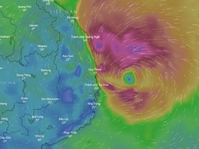 Bão số 5 Matmo bất ngờ tăng cấp hướng vào đất liền, bán kính ảnh hưởng rộng 120km