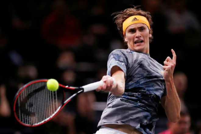 Alexander Zverev chơi tốt ở trận ra quân của mình tại Paris Masters