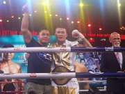 Thể thao - Giật đai WBA, Trương Đình Hoàng nhảy vọt lên cao chót vót ở boxing châu Á