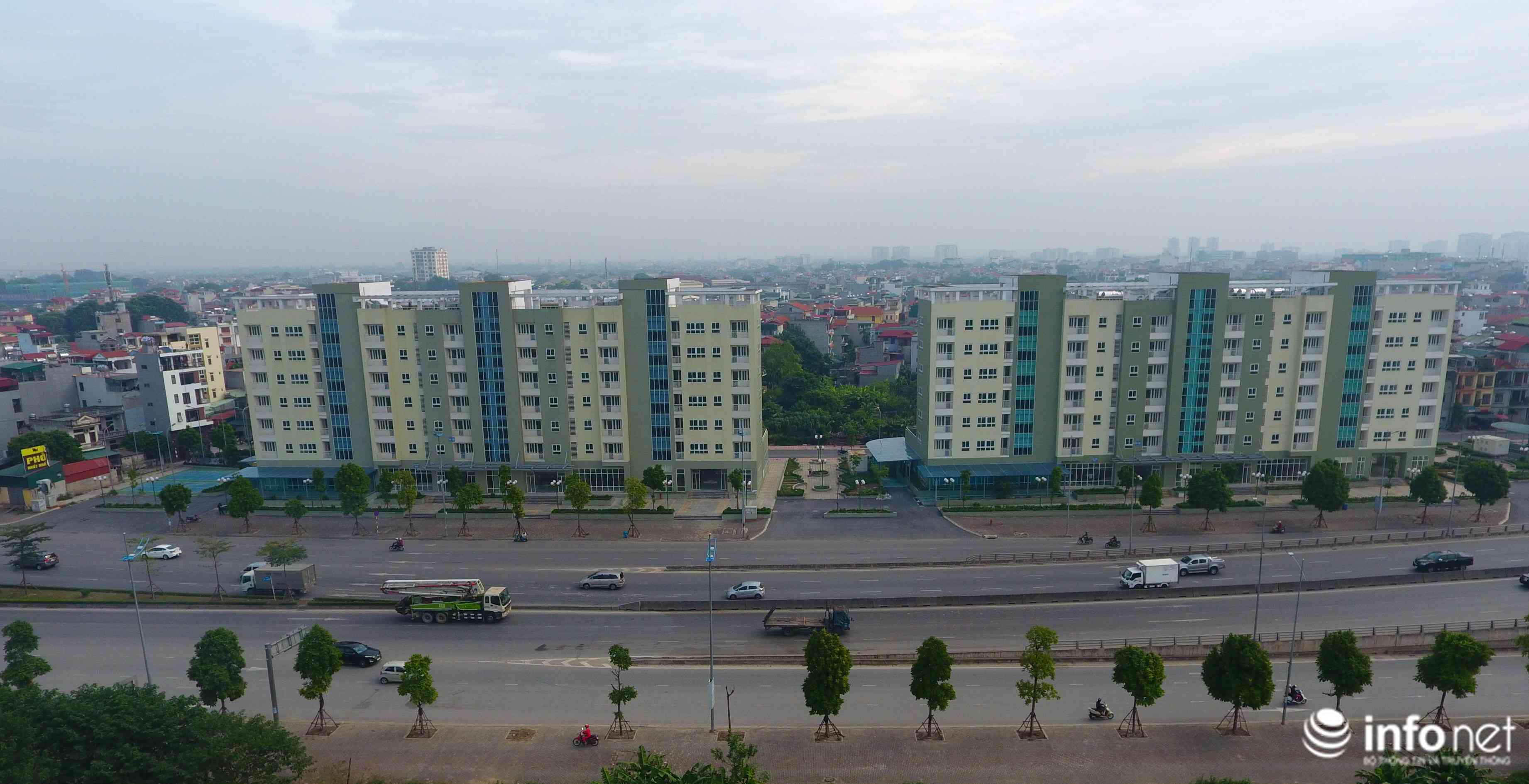 Theo UBND quận Hoàn Kiếm, đề án giãn dân phố cổ đề xuất những giải pháp làm giảm mật độ dân cư khu vực phố cổ từ 823 người/ha năm 2010 xuống còn 500 người/ha (mật độ khống chế theo quy hoạch đến năm 2020) đã được phê duyệt từ lâu.