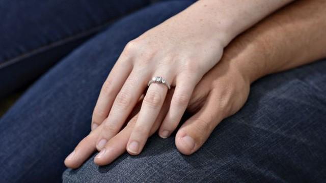 Đàn ông cũng khổ sở vì "đến tháng", phụ nữ hiểu chuyện cần biết những điều này - 4