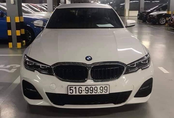 Chiếc BMW 330i M Sport 2020 mang biển số “ngũ quý”