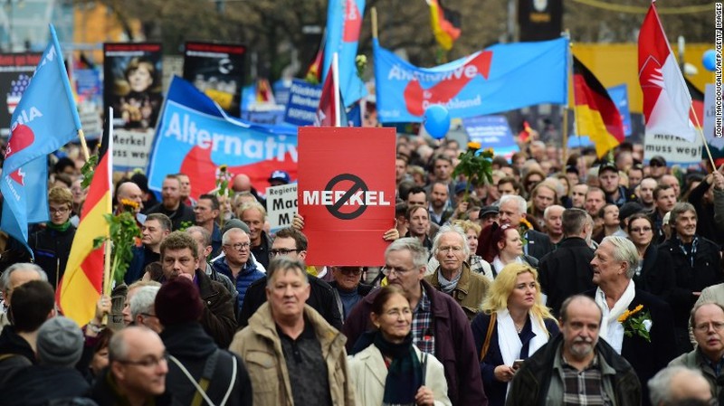 Sự ủng hộ dành cho AfD gia tăng nhanh chóng từ sau làn sóng nhập cư vào Đức năm 2015. Ảnh:&nbsp;AFP/Getty.